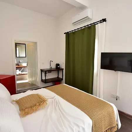 Benjamin 古穆斯卢克