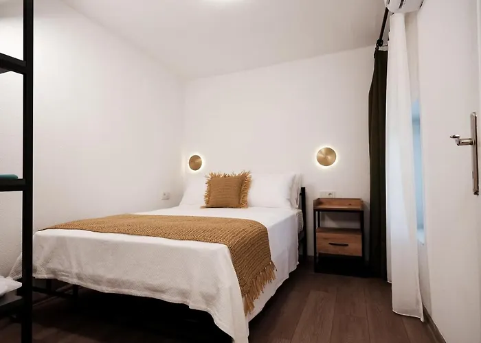 Hotel Benjamin Pansiyon 3*